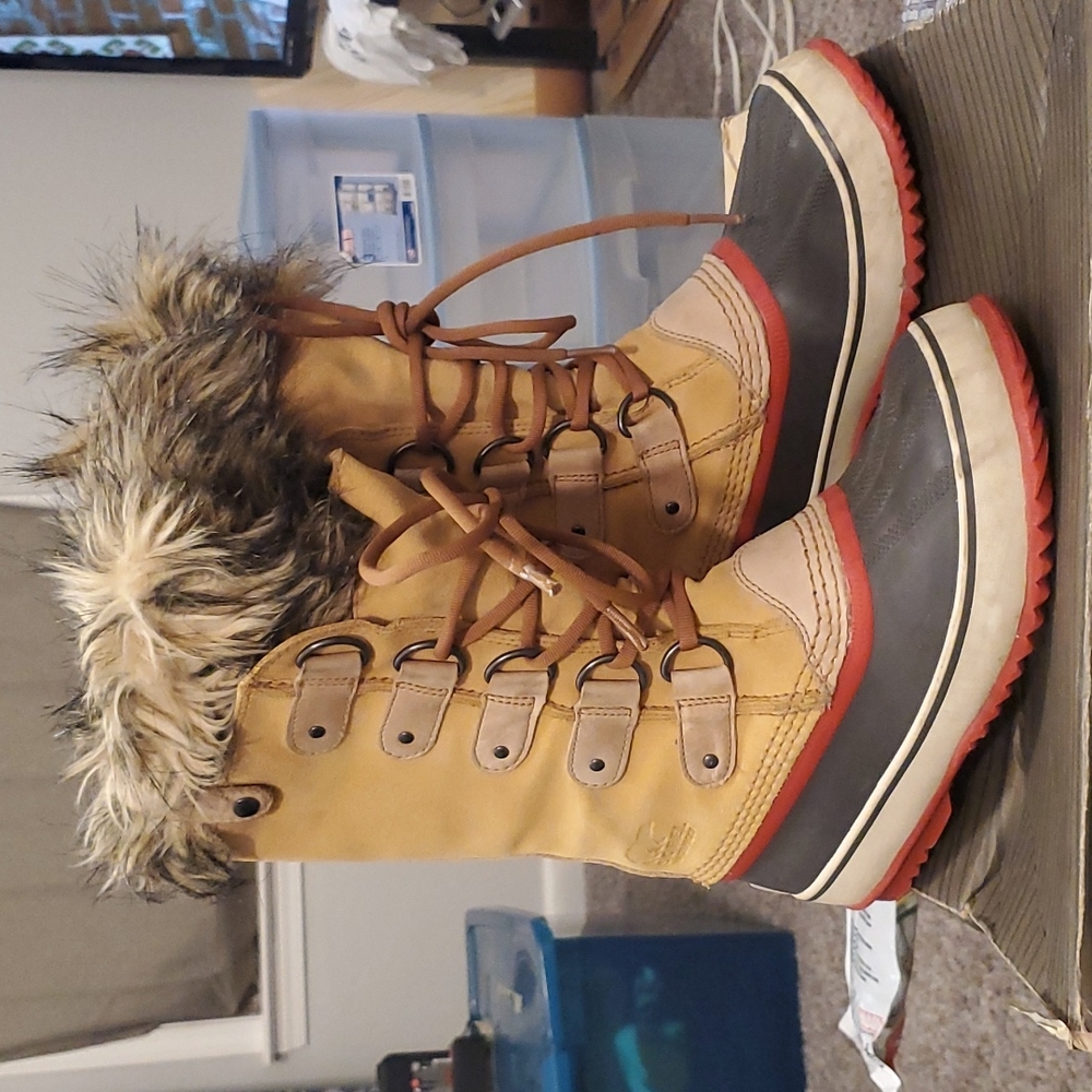 Sorel Joan of Artic snow boots